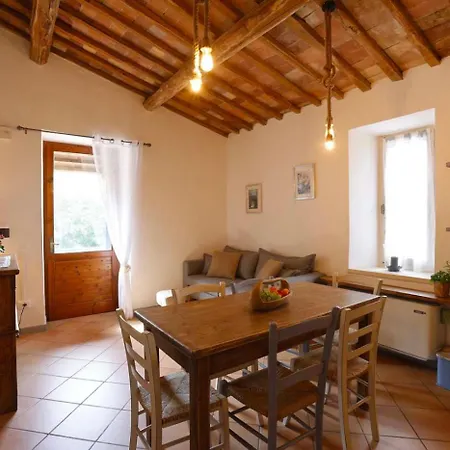 Apartment Casale Le Crete